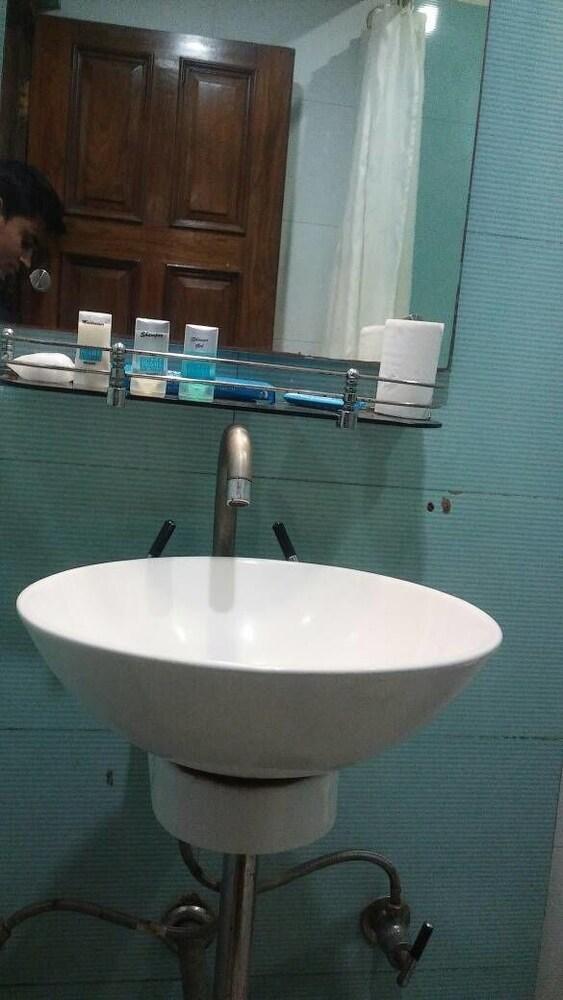The Pearl Hotel Kolkata Luaran gambar